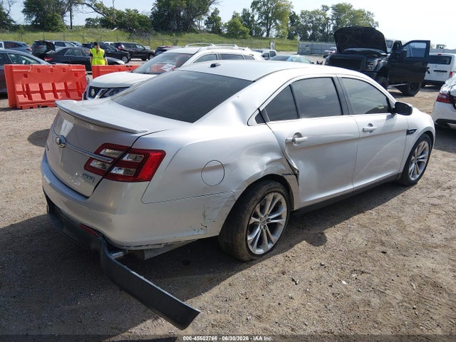 Ford TAURUS SHO 2014 1FAHP2KT0EG129006 Image 4