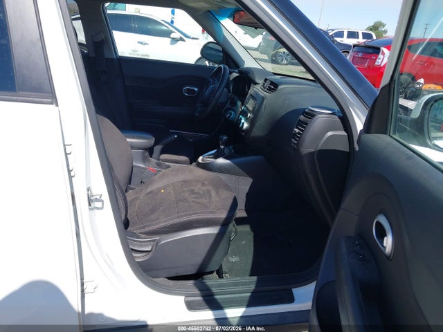 KIA Soul 2016 KNDJN2A23G7866892 Image 5