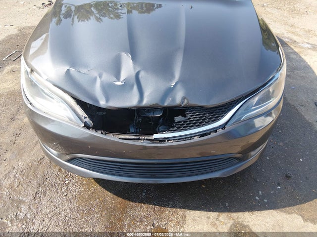 45502809 :رقم المزاد ، 1C3CCCFB1GN196529 vin ، 2016 Chrysler 200 Touring مزاد بيع