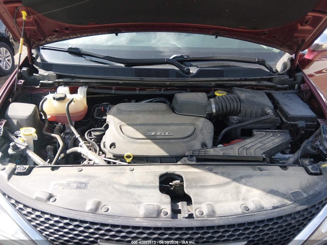 Продажа на аукционе авто 2019 Chrysler Pacifica Limited, vin: 2C4RC1GG4KR528981, номер лота: 45502813