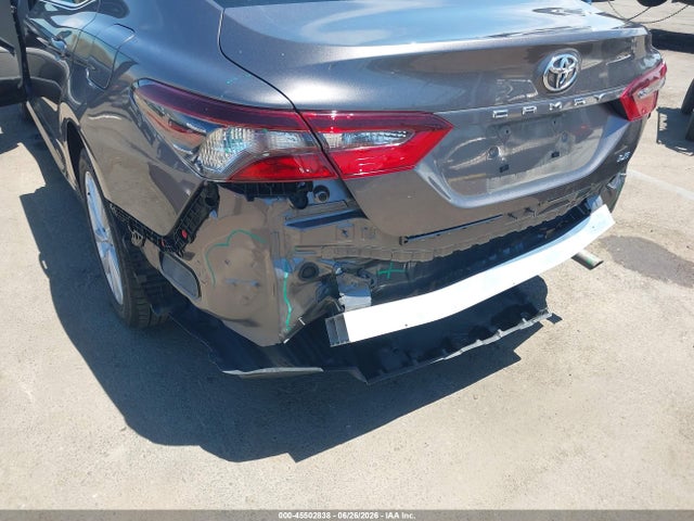 Toyota CAMRY LE 2022 4T1C11AK4NU671182 Image 6