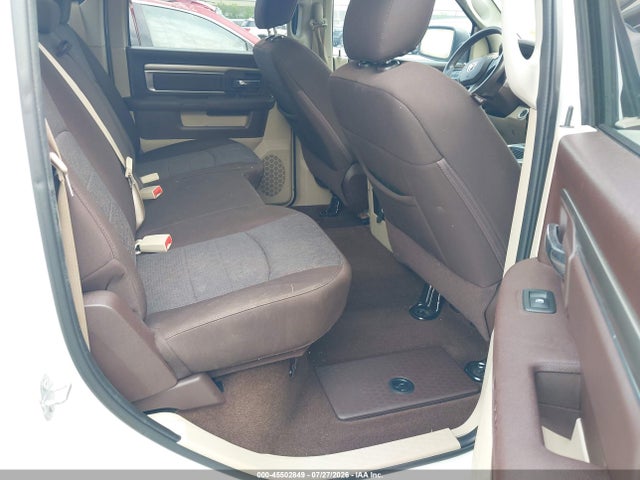 45502849 :رقم المزاد ، 1C6RR6LG4GS403705 vin ، 2016 Ram 1500 Big Horn مزاد بيع