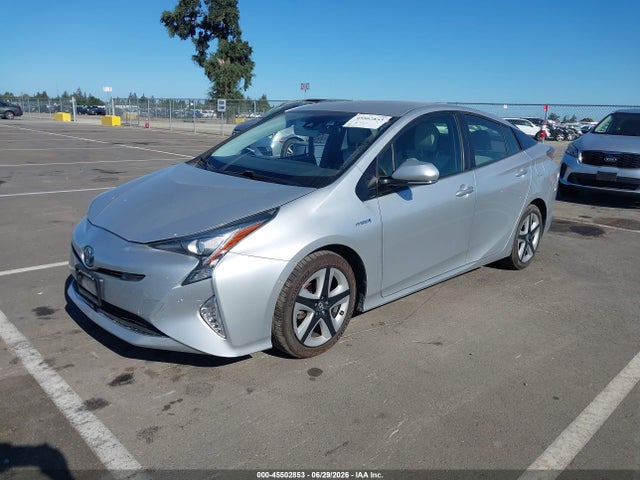 Toyota Prius 2017 JTDKARFU7H3050831 Image 2