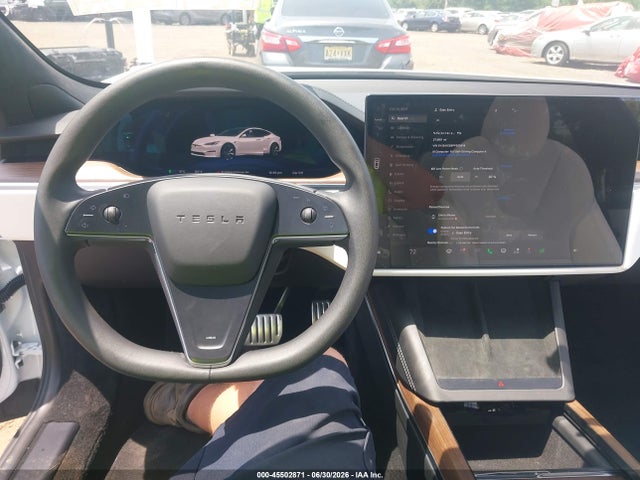 Продажа на аукционе авто 2023 Tesla Model S Dual Motor All-wheel Drive/standard Range, vin: 5YJSA1E58PF505618, номер лота: 45502871