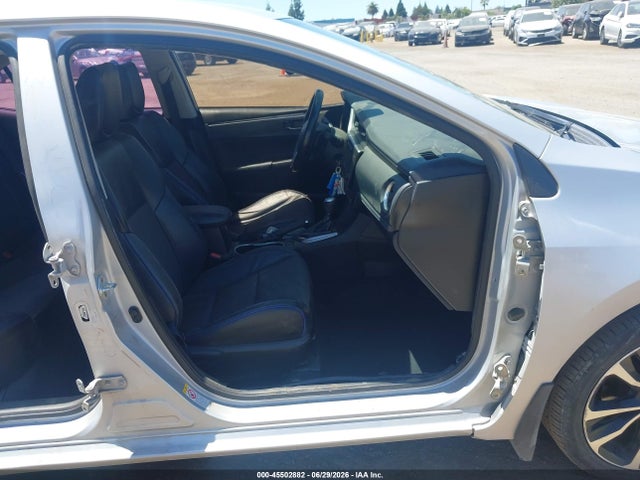 Toyota COROLLA SE 2017 5YFBURHE1HP698721 Image 19