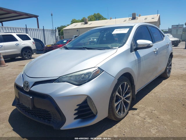 Toyota COROLLA SE 2017 5YFBURHE1HP698721 Image 2