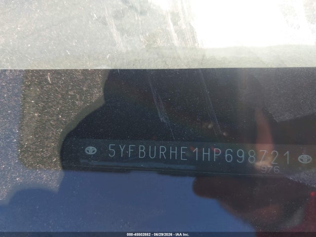 Toyota COROLLA SE 2017 5YFBURHE1HP698721 Image 9