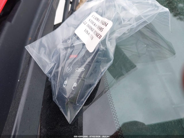 45502895 :رقم المزاد ، 2C3CDZBT2NH172096 vin ، 2022 Dodge Challenger R/t مزاد بيع