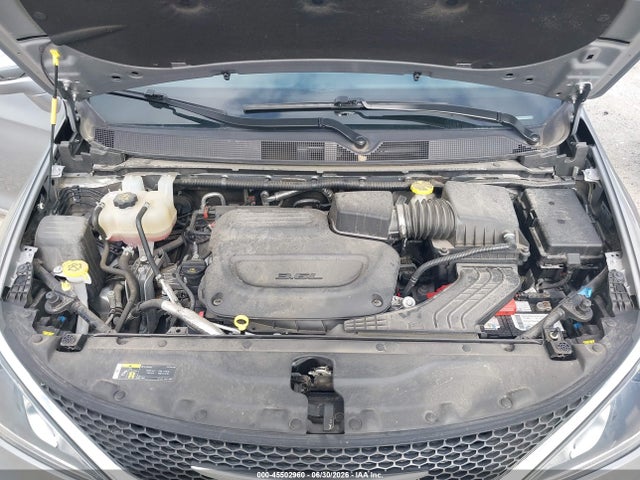 2019 Chrysler Pacifica Limited მანქანა იყიდება აუქციონზე, vin: 2C4RC1GG0KR604020, აუქციონის ნომერი: 45502960