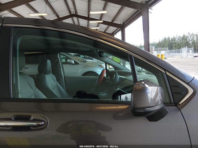 Toyota SIENNA XLE 2023 5TDYRKEC7PS155353 Image 14