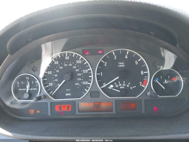 Auction sale of the 2003 Bmw 3 Series 330i, vin: WBAEV53473KM31959, lot number: 45503024
