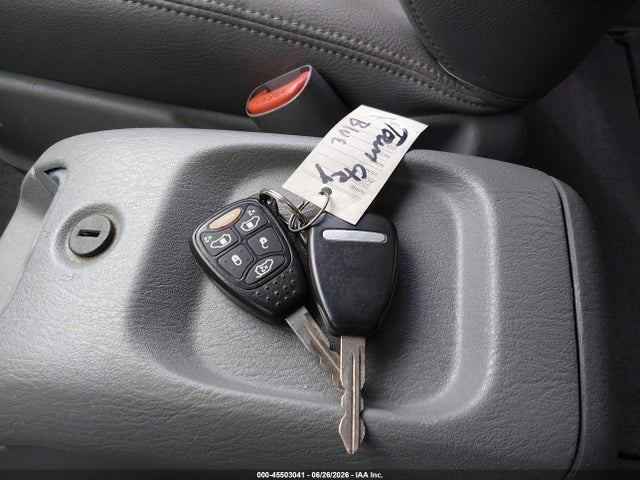 Продажа на аукционе авто 2007 Chrysler Town & Country Touring, vin: 2A8GP54L17R293914, номер лота: 45503041
