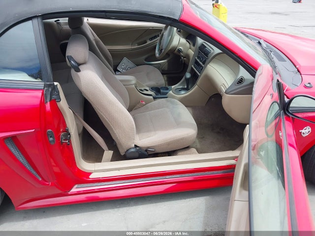 45503047 :رقم المزاد ، 1FAFP4446XF144711 vin ، 1999 Ford Mustang مزاد بيع