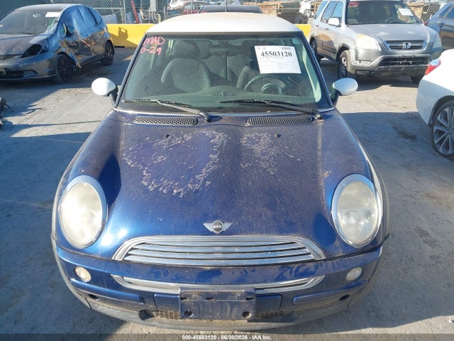 2004 Mini Cooper მანქანა იყიდება აუქციონზე, vin: WMWRC33434TC55812, აუქციონის ნომერი: 45503120