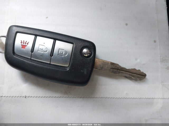 JN1BJ1CR9KW338425 Nissan Rogue Sport S
