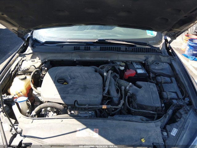 3FA6P0HD2FR294366 Ford FUSION SE