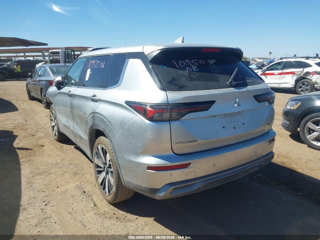 JA4J3VA87SZ036564 Mitsubishi Outlander Se 2.5 2wd