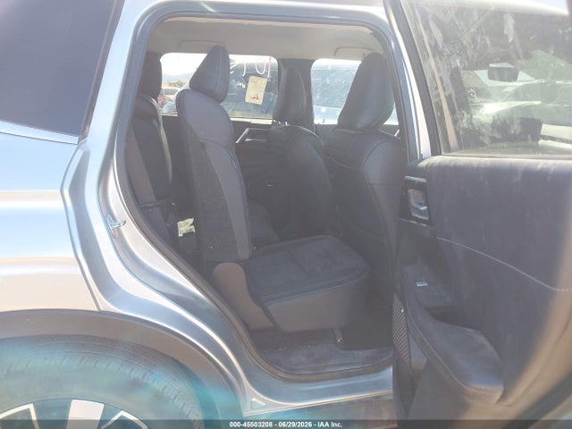 JA4J3VA87SZ036564 Mitsubishi Outlander Se 2.5 2wd