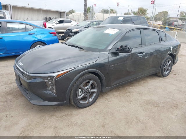 KIA K4 Lxs 2025 3KPFT4DE4SE178776 Image 2