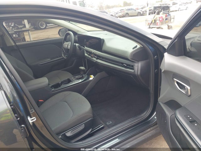 KIA K4 Lxs 2025 3KPFT4DE4SE178776 Image 5