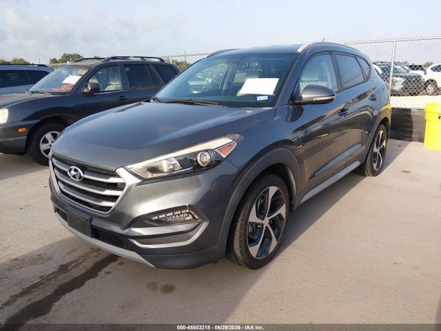 Hyundai Tucson Sport 2017 KM8J3CA2XHU507730 Image 2