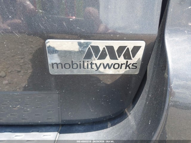45503219 :رقم المزاد ، 2C4RDGBG0FR685968 vin ، 2015 Dodge Grand Caravan Se مزاد بيع