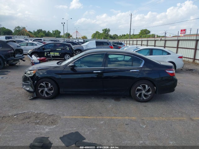 Продаж на аукціоні авто 2017 Honda Accord Lx, vin: 1HGCR2F33HA040483, номер лоту: 45503222