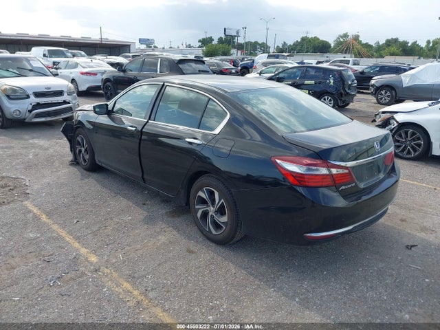 Продаж на аукціоні авто 2017 Honda Accord Lx, vin: 1HGCR2F33HA040483, номер лоту: 45503222
