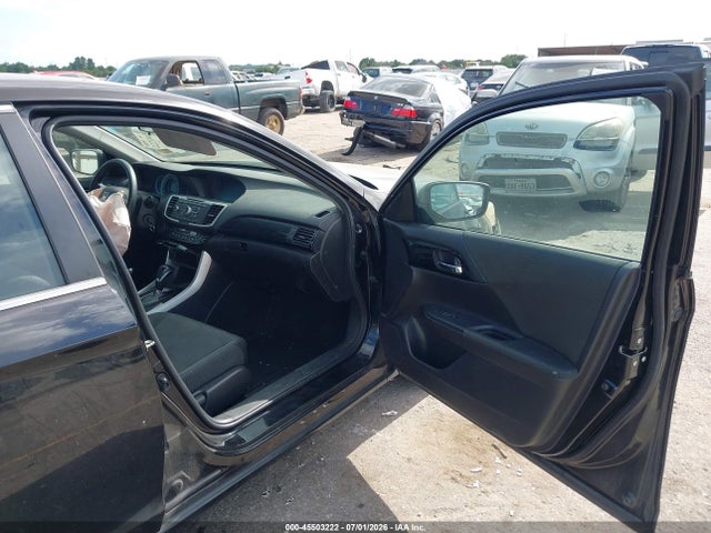 Продаж на аукціоні авто 2017 Honda Accord Lx, vin: 1HGCR2F33HA040483, номер лоту: 45503222