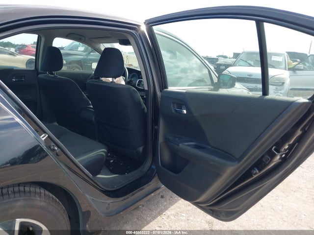 Продаж на аукціоні авто 2017 Honda Accord Lx, vin: 1HGCR2F33HA040483, номер лоту: 45503222
