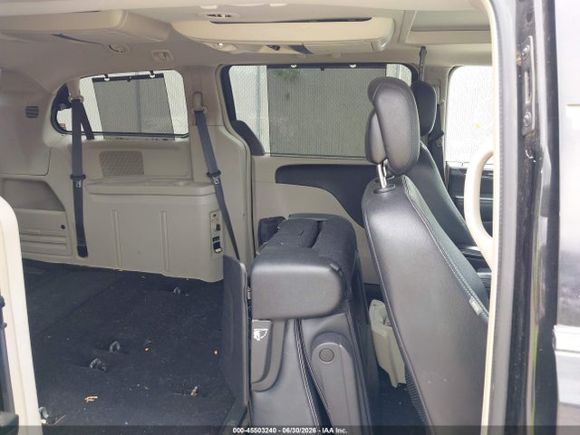 Продаж на аукціоні авто 2015 Chrysler Town & Country Touring-l, vin: 2C4RC1CGXFR705822, номер лоту: 45503240