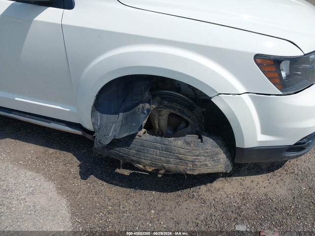 45503300 :رقم المزاد ، 3C4PDCGB0LT270025 vin ، 2020 Dodge Journey Crossroad مزاد بيع