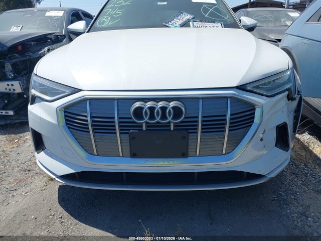 Audi E-tron Premium Quattro 2021 WA1AAAGE8MB014810 Image 12