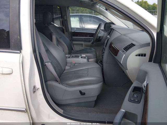 Продажа на аукционе авто 2010 Chrysler Town & Country Touring, vin: 2A4RR5DX8AR267986, номер лота: 45503326