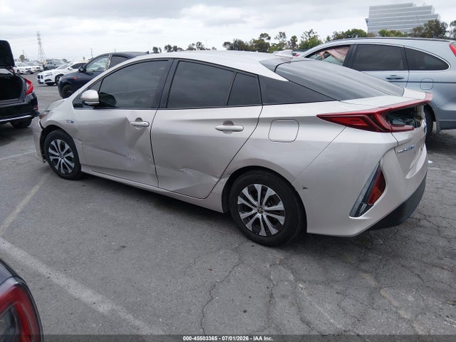Toyota Prius Prime Premium 2017 JTDKARFP3H3067202 Image 3
