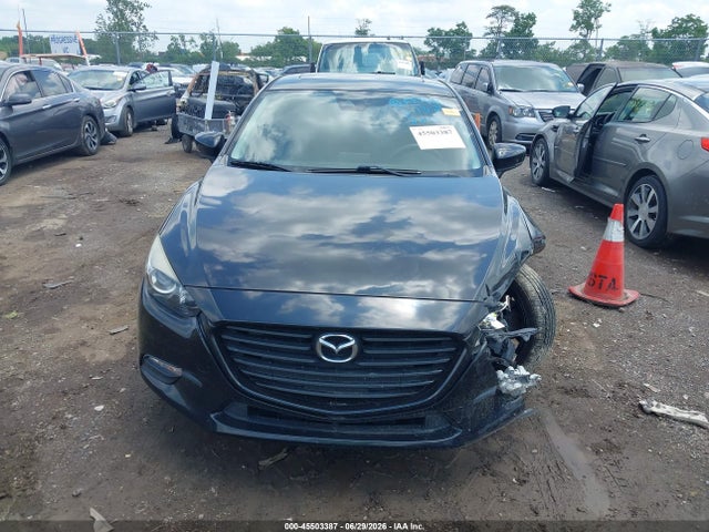 45503387 :رقم المزاد ، 3MZBN1V39JM204813 vin ، 2018 Mazda Mazda3 Touring مزاد بيع