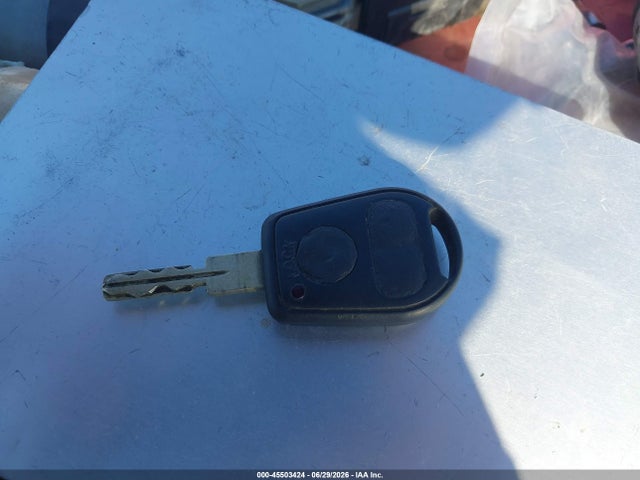 1996 Bmw 318 Ic მანქანა იყიდება აუქციონზე, vin: WBABH7324TEY00067, აუქციონის ნომერი: 45503424