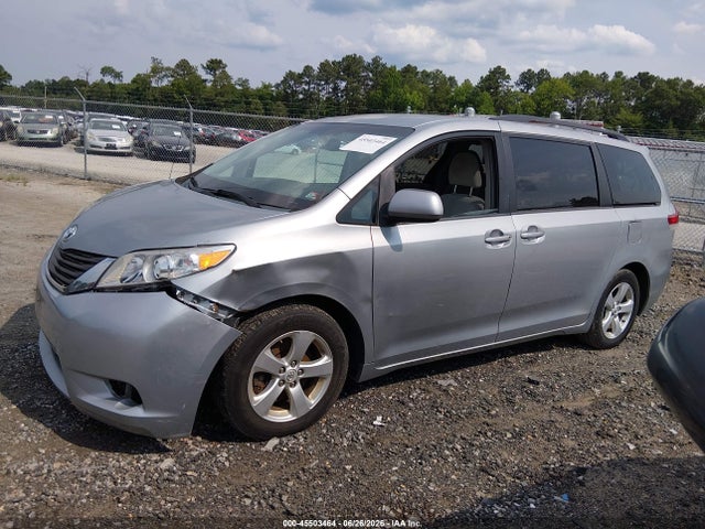 Aukcja sprzedaży 2014 Toyota Sienna Le V6 8 Passenger, vin: 5TDKK3DC3ES450979, numer aukcji: 45503464