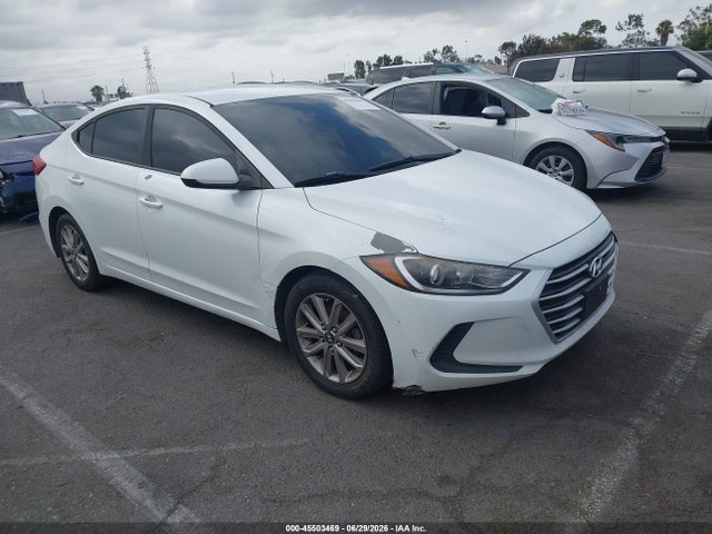 2018 Hyundai Elantra Se მანქანა იყიდება აუქციონზე, vin: 5NPD74LF5JH303090, აუქციონის ნომერი: 45503469