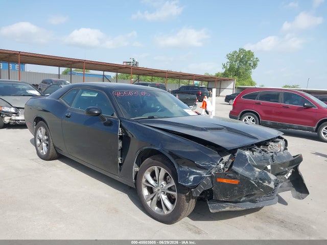 Продаж на аукціоні авто 2021 Dodge Challenger Sxt Awd, vin: 2C3CDZGGXMH552765, номер лоту: 45503505