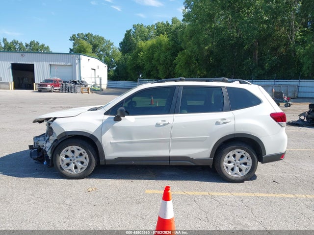 Subaru Forester 2019 JF2SKACC6KH518425 Image 14