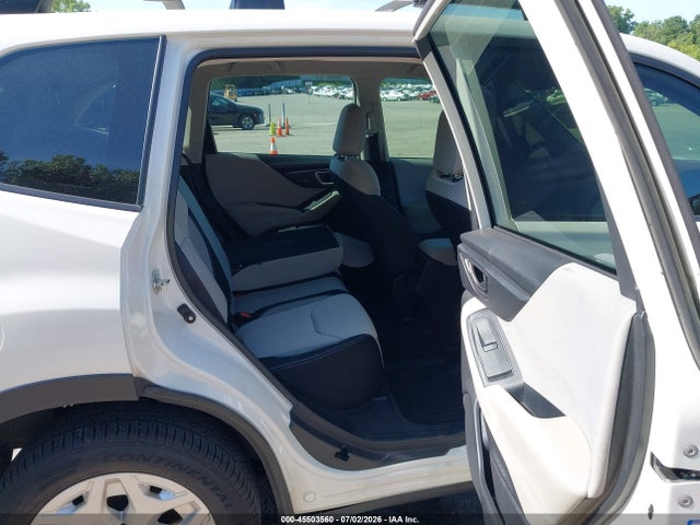Subaru Forester 2019 JF2SKACC6KH518425 Image 8