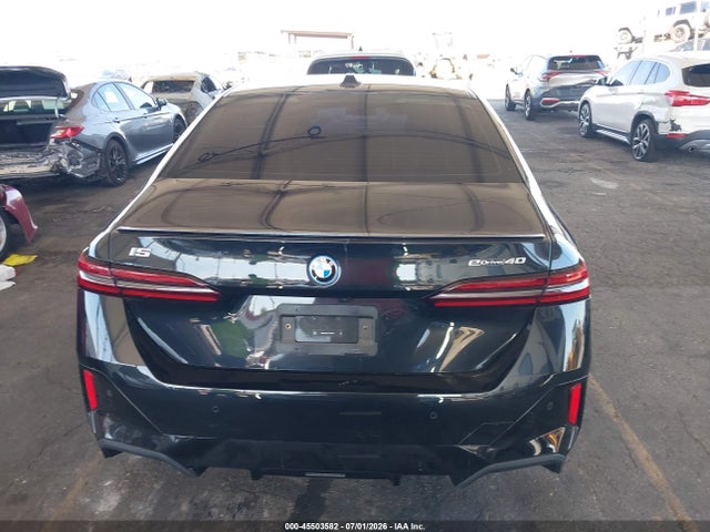 45503582 :رقم المزاد ، WBY63HG07TCV02916 vin ، 2026 Bmw I5 Edrive40 مزاد بيع