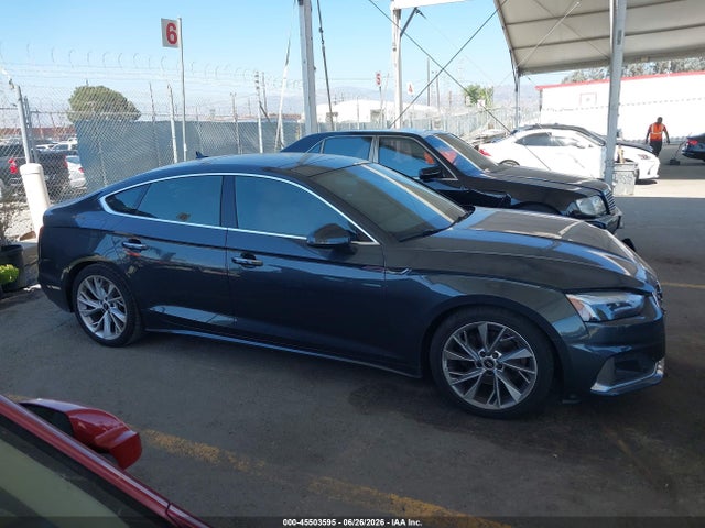 WAUCBCF53MA036631 Audi A5 Sportback Premium Plus 40 Tfsi Quattro S Tronic