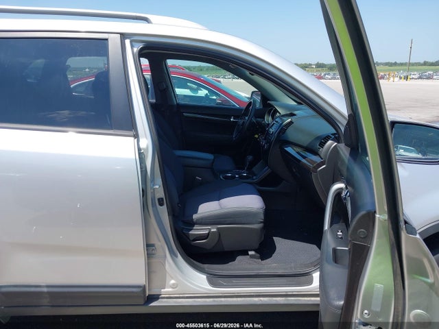 45503615 :رقم المزاد ، 5XYKTCA67CG268854 vin ، 2012 Kia Sorento Lx مزاد بيع