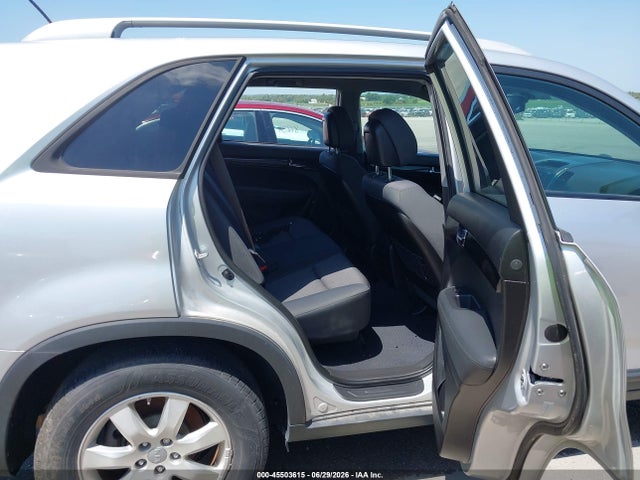 45503615 :رقم المزاد ، 5XYKTCA67CG268854 vin ، 2012 Kia Sorento Lx مزاد بيع