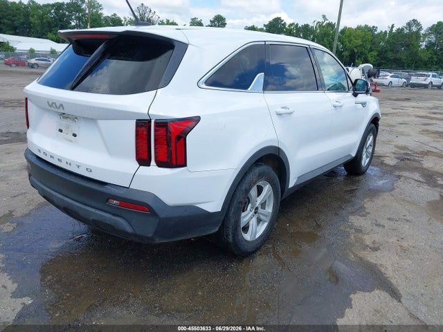 KIA SORENTO LX 2022 5XYRG4LC4NG158391 Image 4