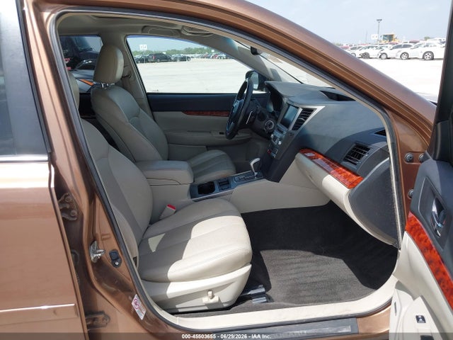 45503655 :رقم المزاد ، 4S4BRBLC9B3410017 vin ، 2011 Subaru Outback 2.5i Limited مزاد بيع