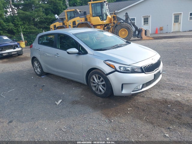 2017 Kia Forte Lx მანქანა იყიდება აუქციონზე, vin: KNAFK5A86H5669231, აუქციონის ნომერი: 45503688