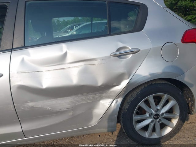 KIA FORTE LX 2017 KNAFK5A86H5669231 Image 6